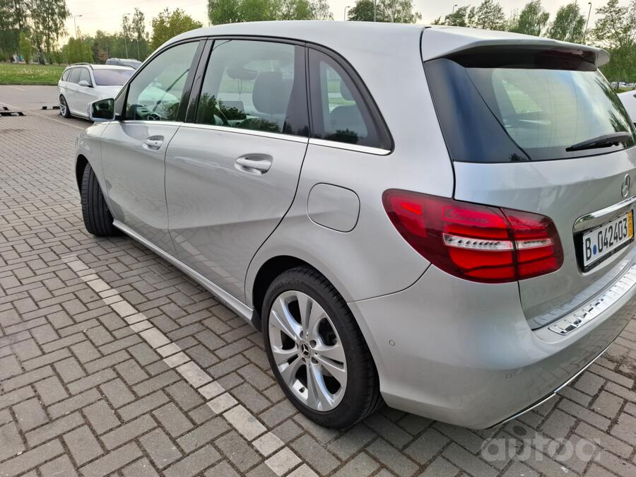 Mercedes-Benz B-Class W247 Hatchback