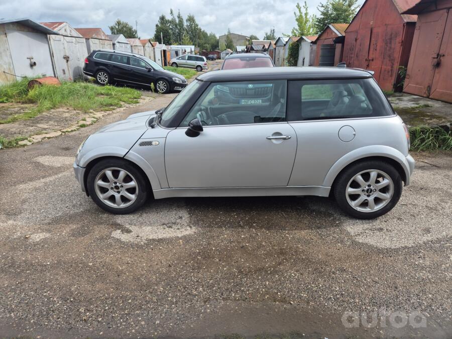Mini Cooper R50 Hatchback
