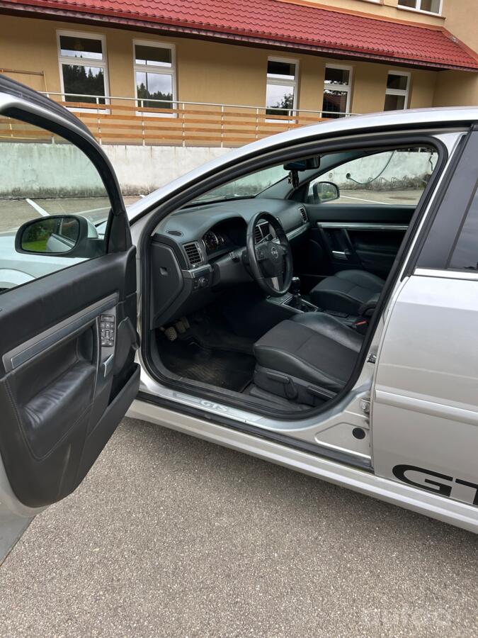 Opel Vectra C [restyling] GTS hatchback 5-doors