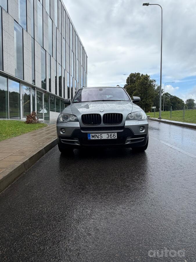 BMW X5 E70 Crossover