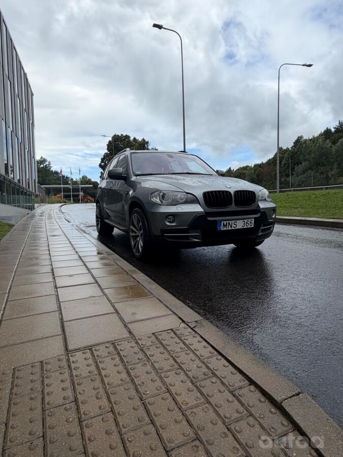 BMW X5 E70 Crossover
