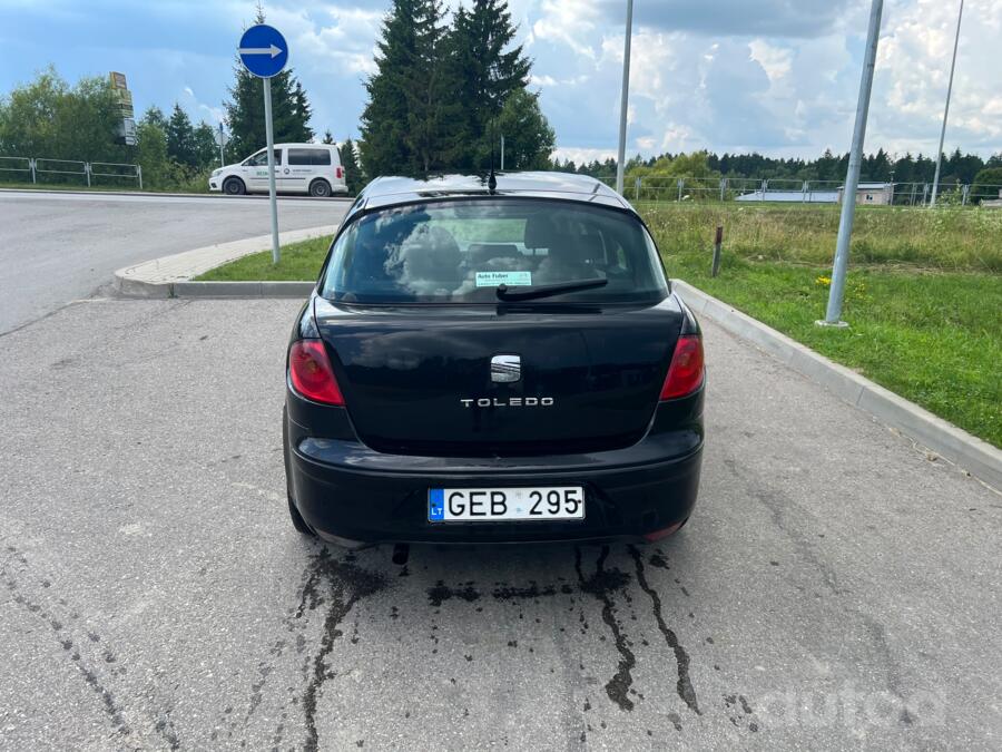 SEAT Toledo 3 generation Hatchback