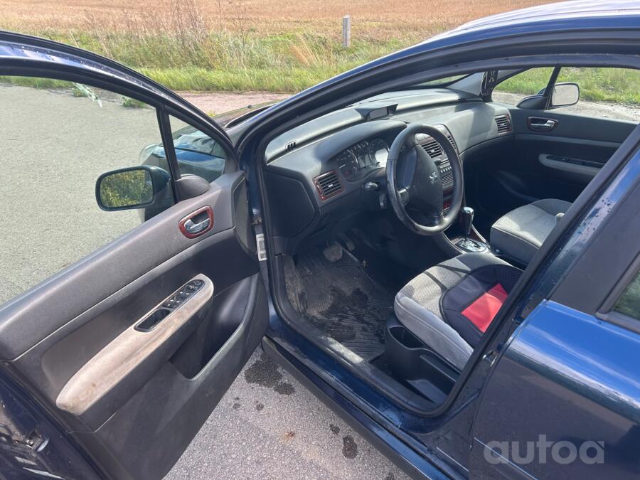 Peugeot 307 1 generation [restyling] Hatchback 5-doors