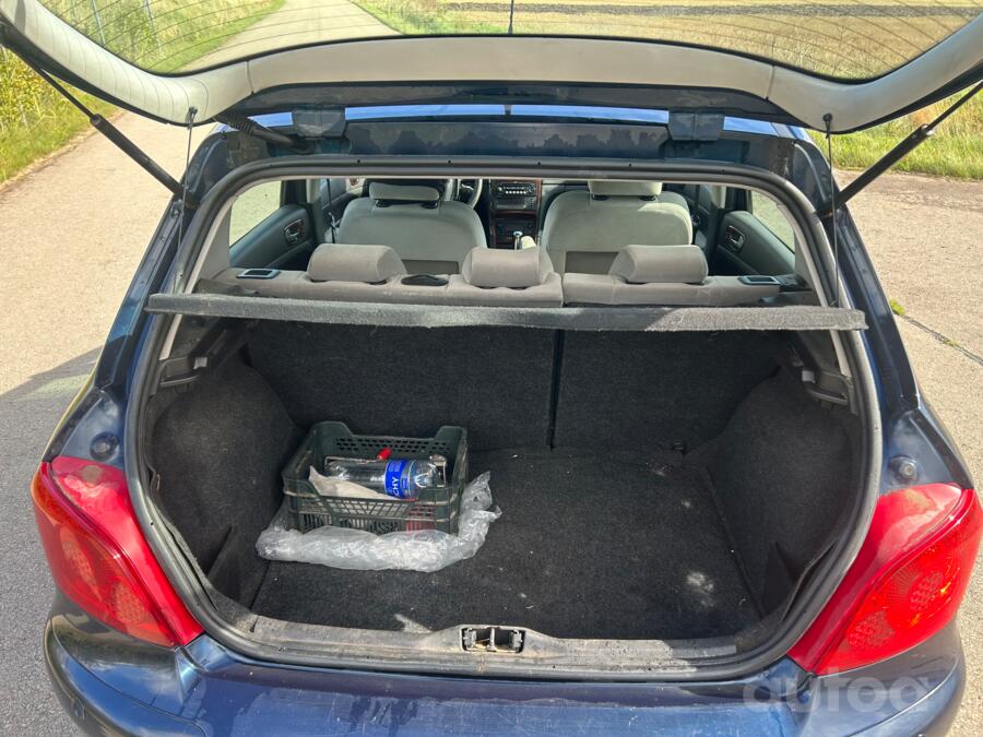 Peugeot 307 1 generation [restyling] Hatchback 5-doors
