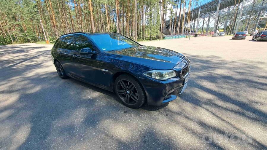 BMW 530