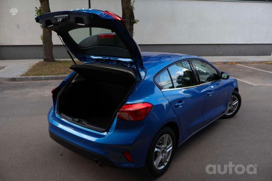 Ford Focus 4 generation Hatchback