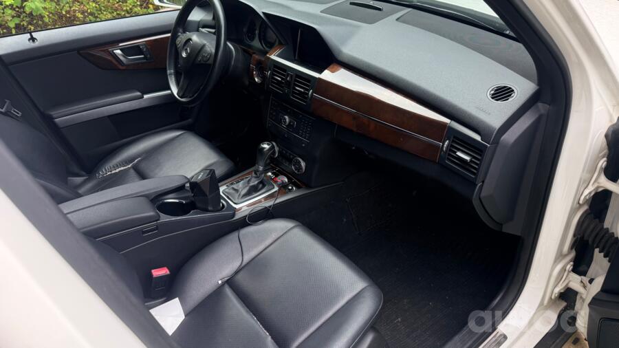 Mercedes-Benz GLK350