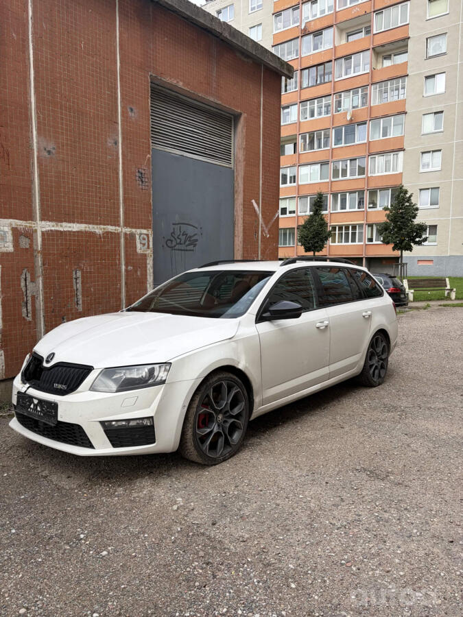 Skoda Octavia RS A7 liftback 