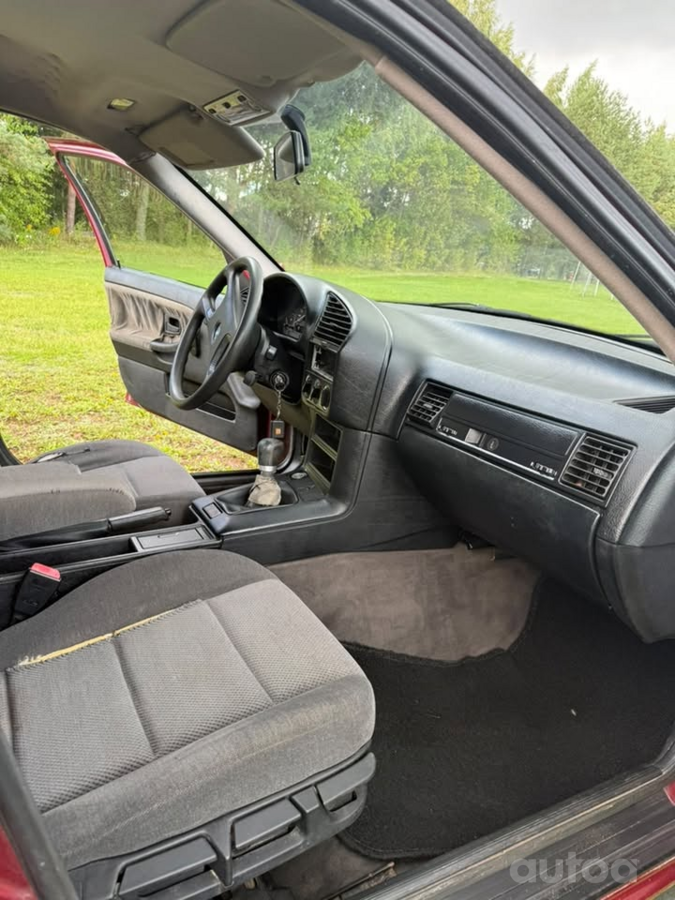 BMW 3 Series E36 Sedan