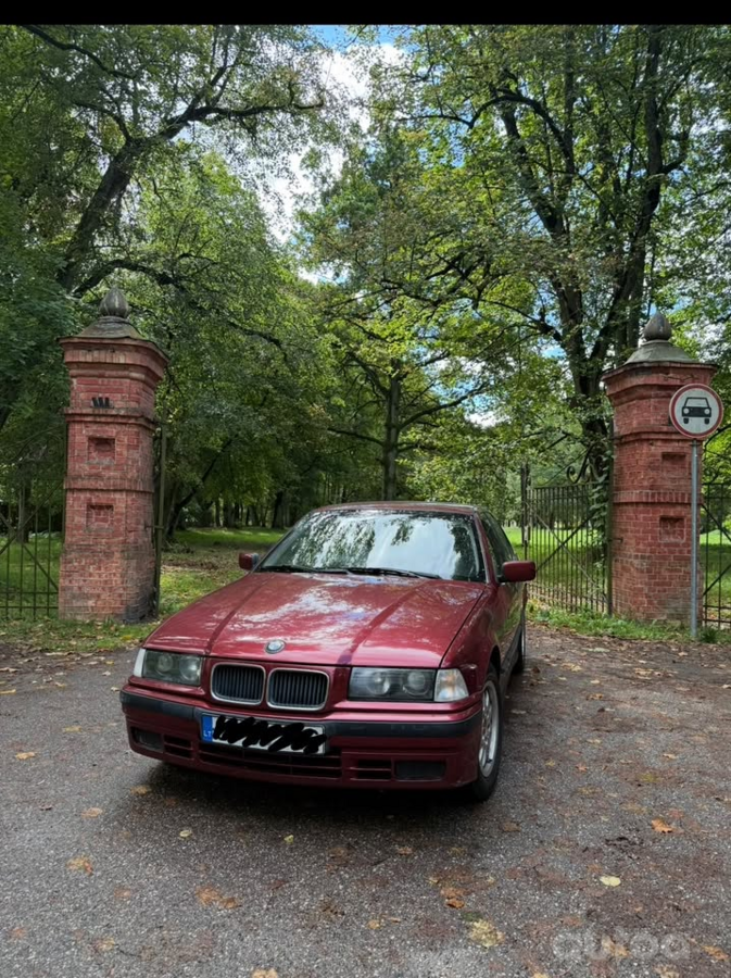 BMW 3 Series E36 Sedan