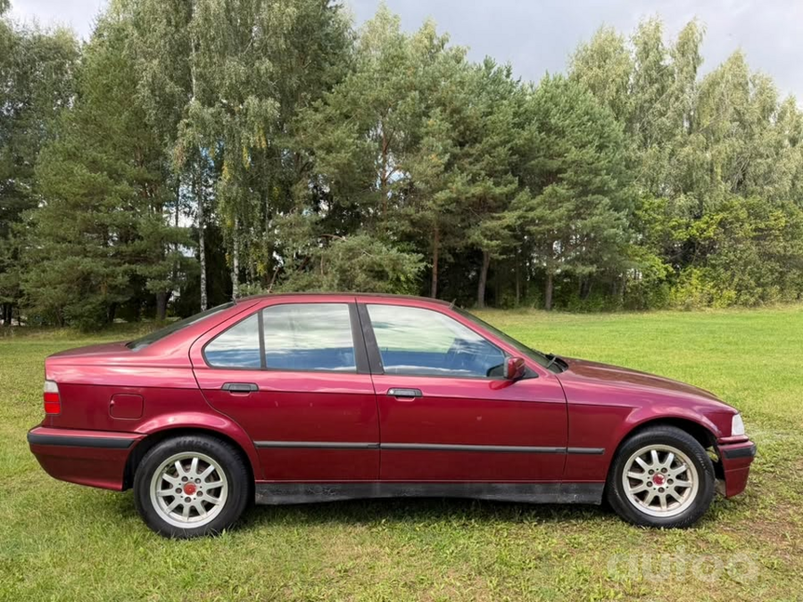 BMW 3 Series E36 Sedan