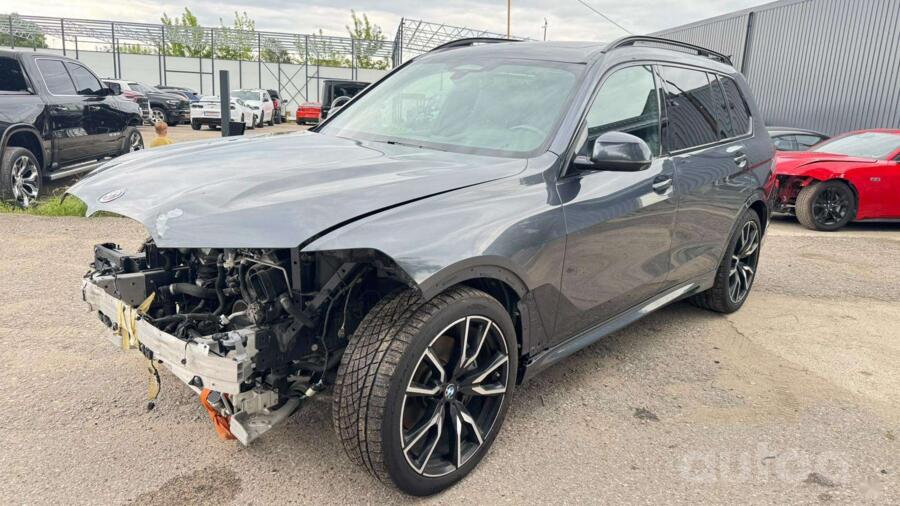 BMW X7 G07 Crossover