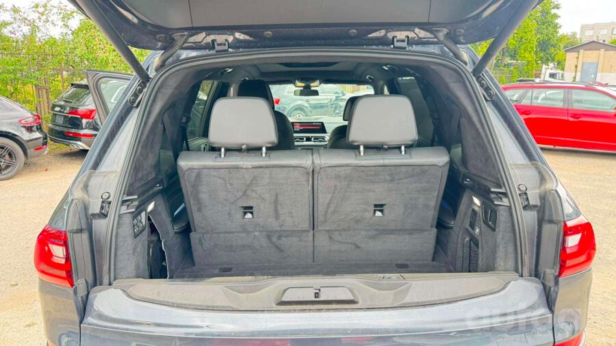 BMW X7 G07 Crossover