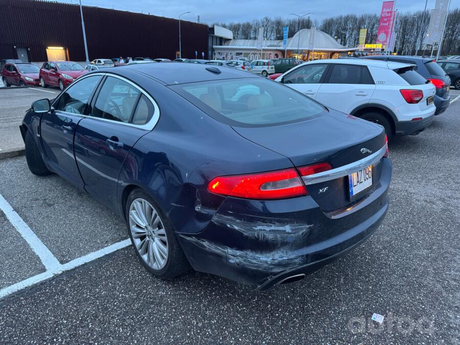 Jaguar XF X250 Sedan 4-doors