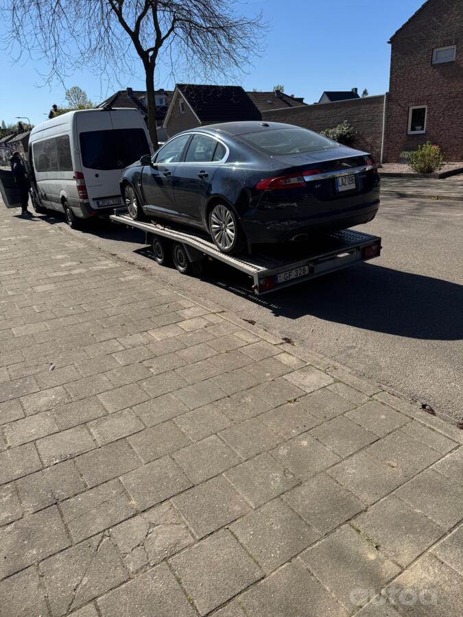 Jaguar XF X250 Sedan 4-doors