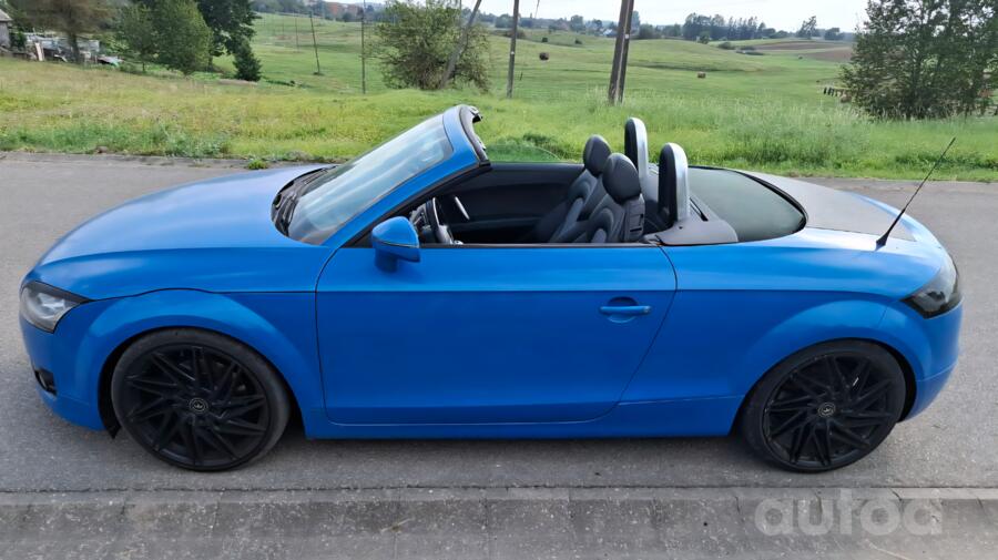 Audi TT 8J Roadster 2-doors