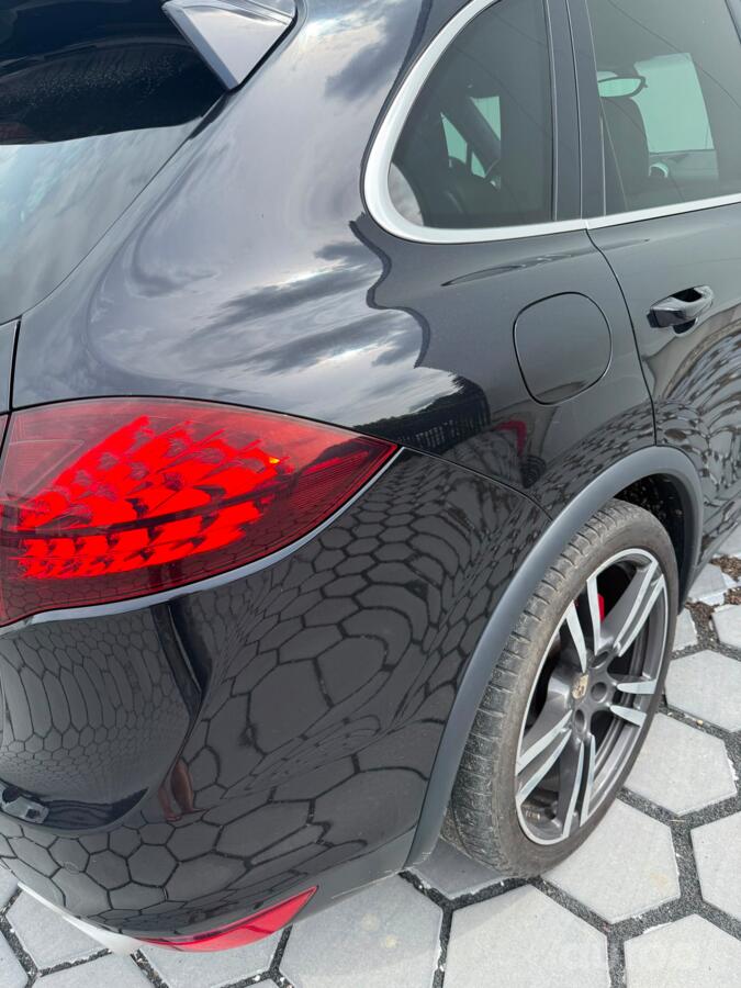 Porsche Cayenne 958 Crossover