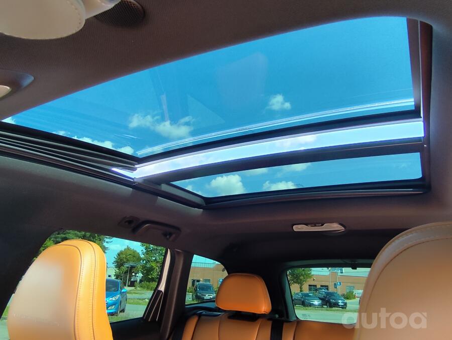 Volvo XC60 1 generation [restyling] Crossover