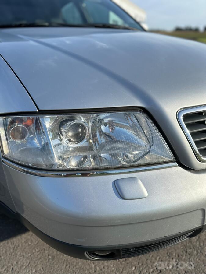 Audi A6 4B/C5 [restyling] Sedan
