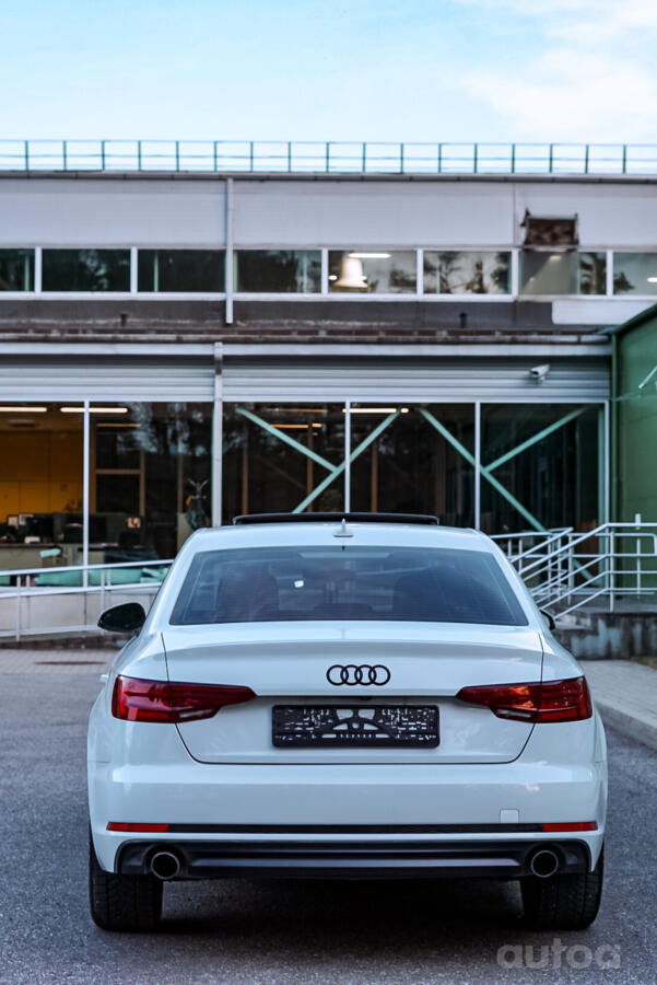 Audi A4 B9 Sedan
