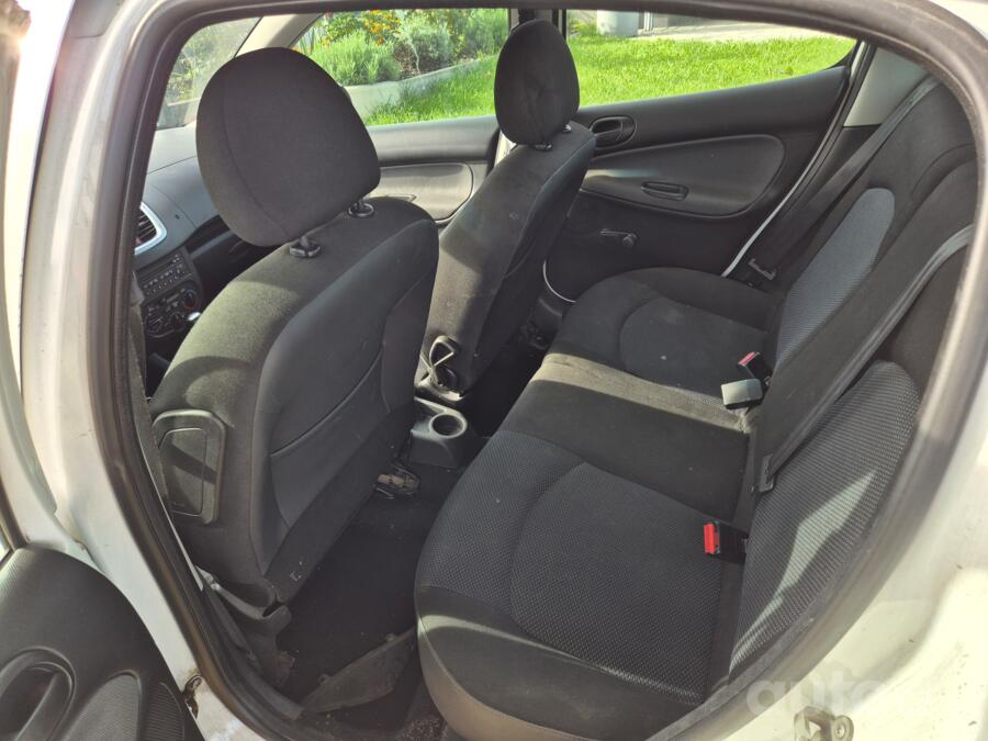 Peugeot 206 2 generation Hatchback 5-doors