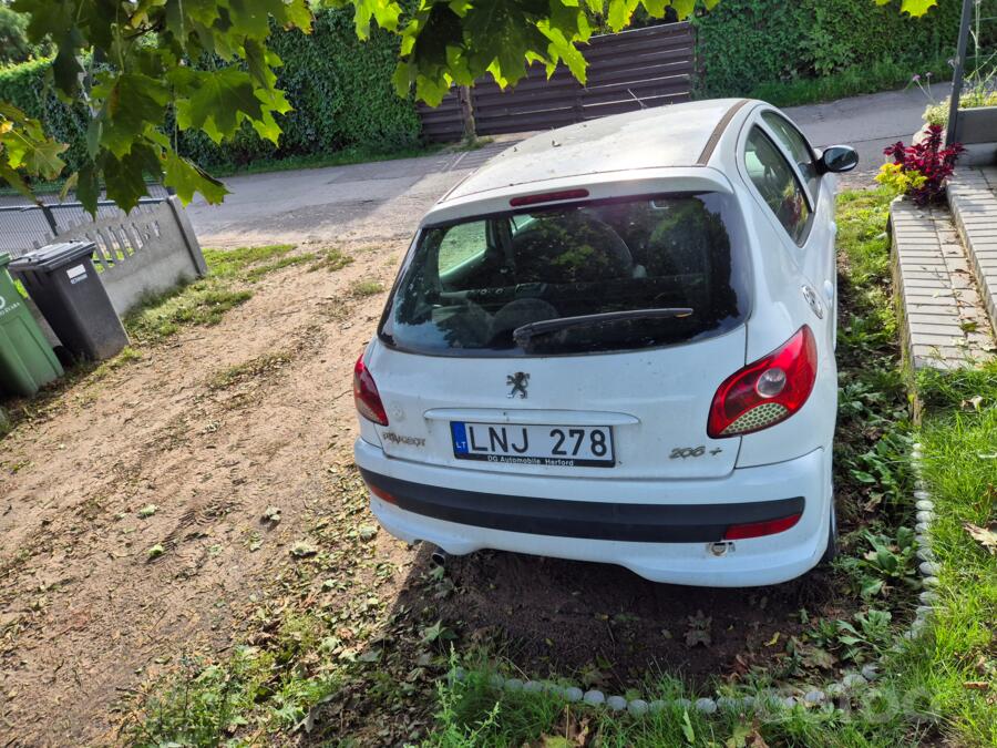 Peugeot 206 2 generation Hatchback 5-doors