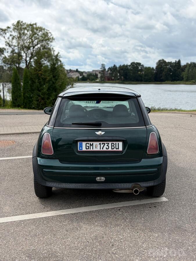 Mini One R50 Hatchback