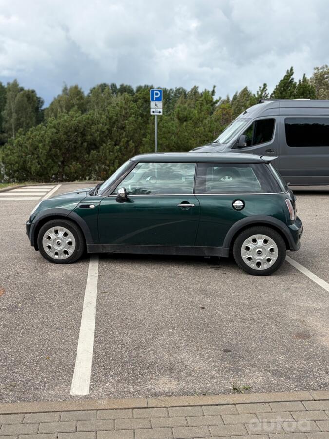 Mini One R50 Hatchback