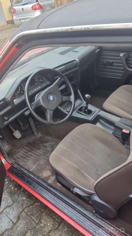 BMW 3 Series E30 Cabriolet