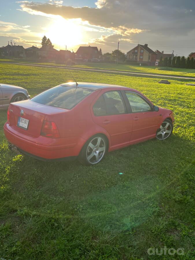 Volkswagen Jetta 4 generation Sedan