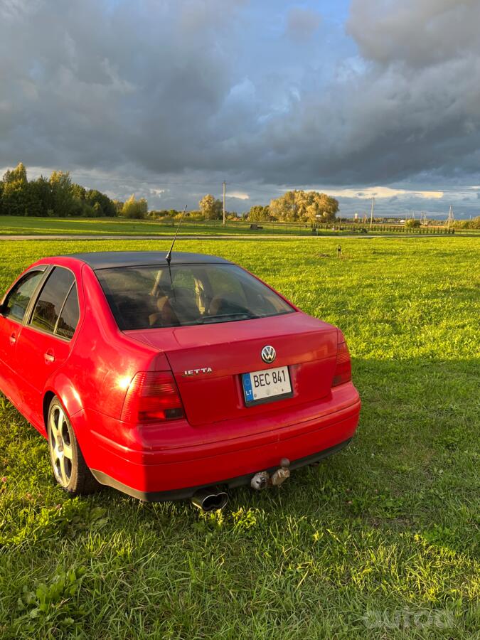 Volkswagen Jetta 4 generation Sedan