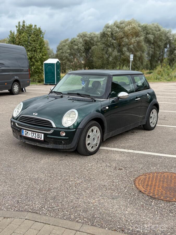 Mini One R50 Hatchback
