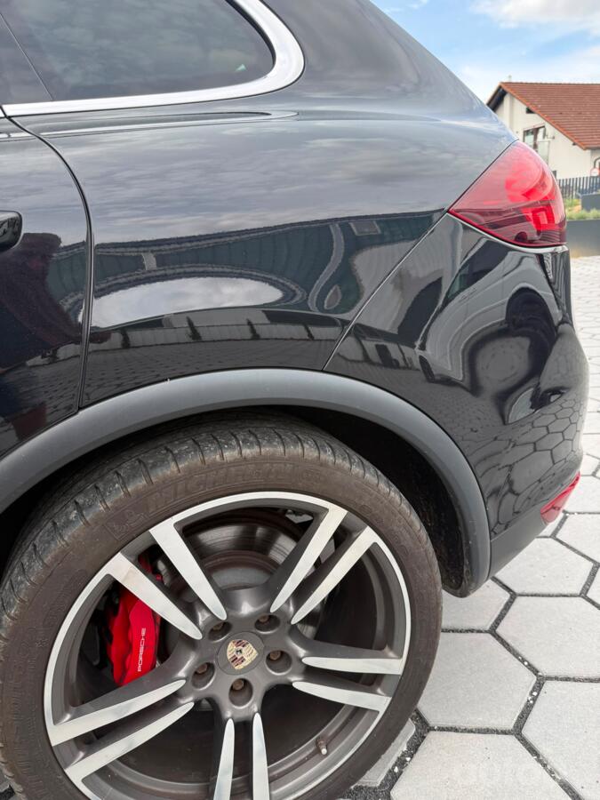 Porsche Cayenne 958 Crossover