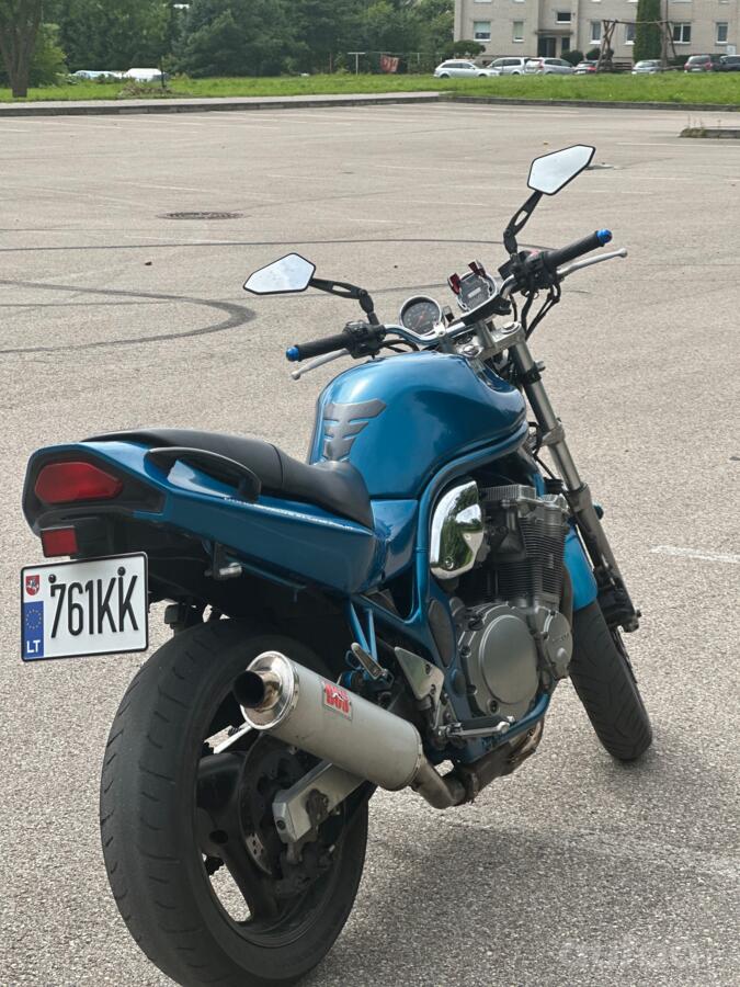 Suzuki GSF600S