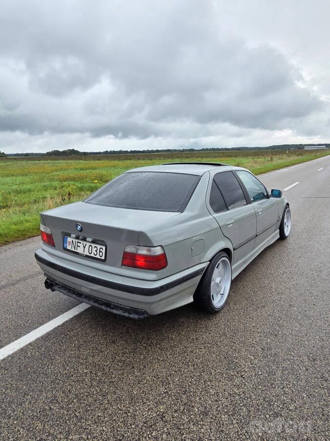 BMW 3 Series E36 Sedan