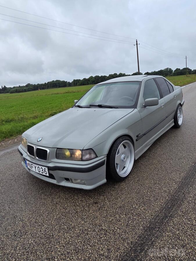 BMW 3 Series E36 Sedan
