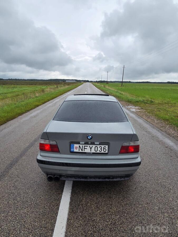 BMW 3 Series E36 Sedan
