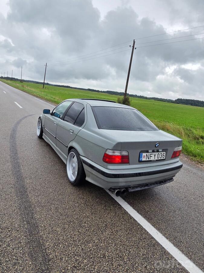 BMW 3 Series E36 Sedan