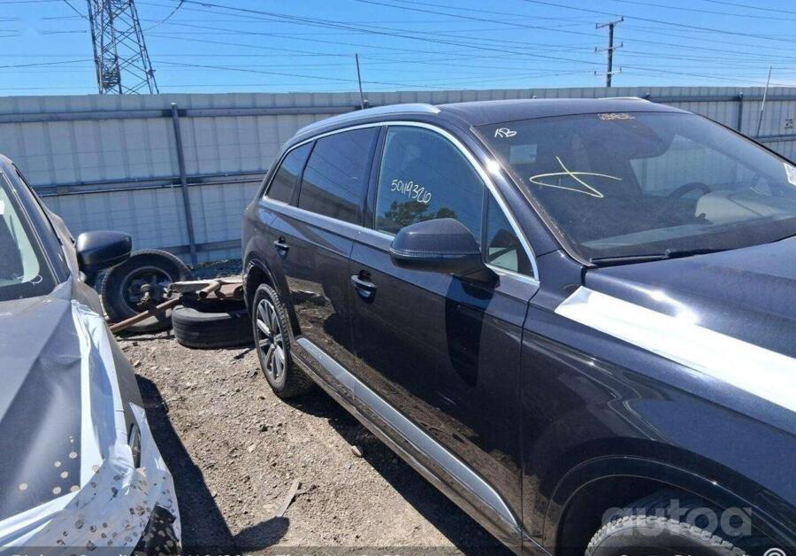 Audi Q7 4M Crossover