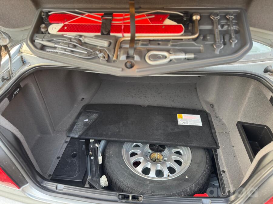 BMW 523 2006