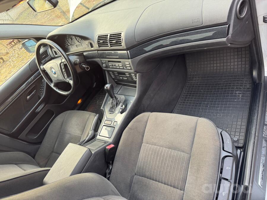 BMW 523 2006