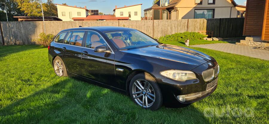 BMW 5 Series F07/F10/F11 [restyling] Touring wagon