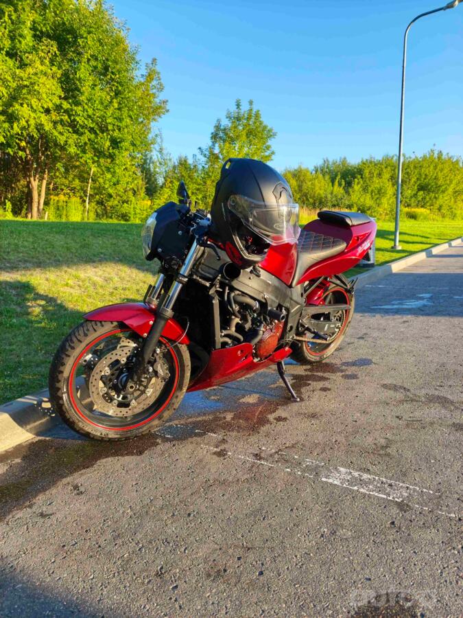 Triumph Daytona