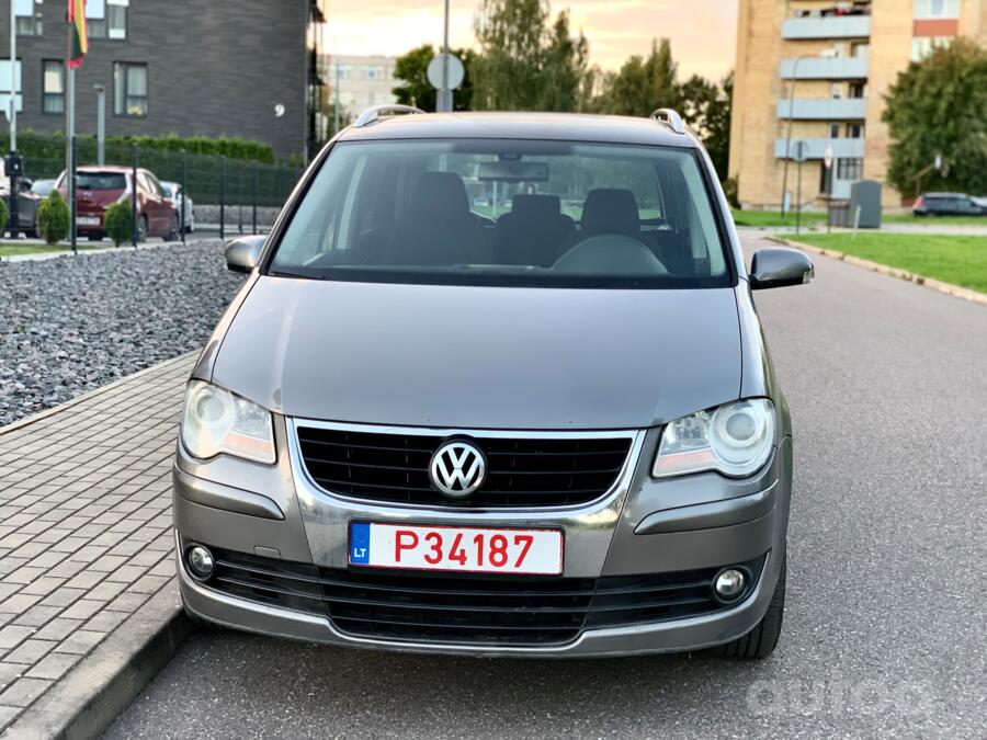 Volkswagen Touran 1 generation [restyling] Minivan 5-doors
