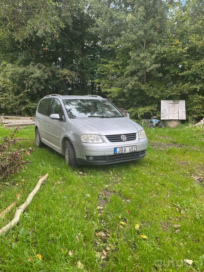 Volkswagen Touran 1 generation Minivan