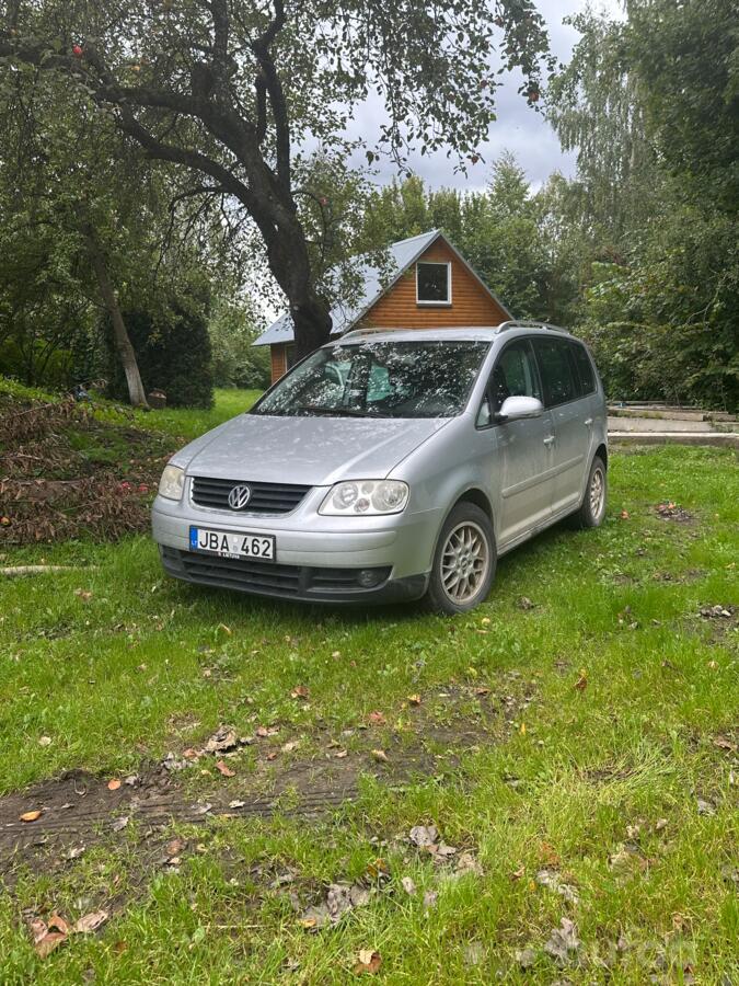 Volkswagen Touran 1 generation Minivan