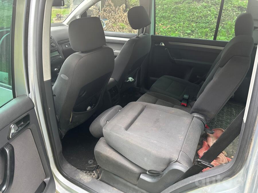 Volkswagen Touran 1 generation Minivan