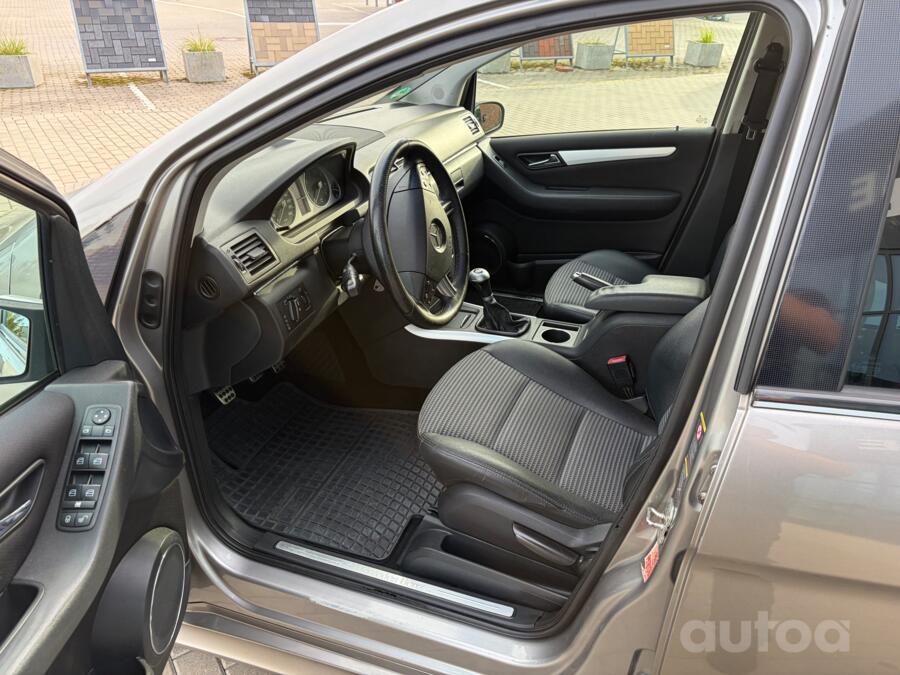 Mercedes-Benz B-Class W245 Hatchback