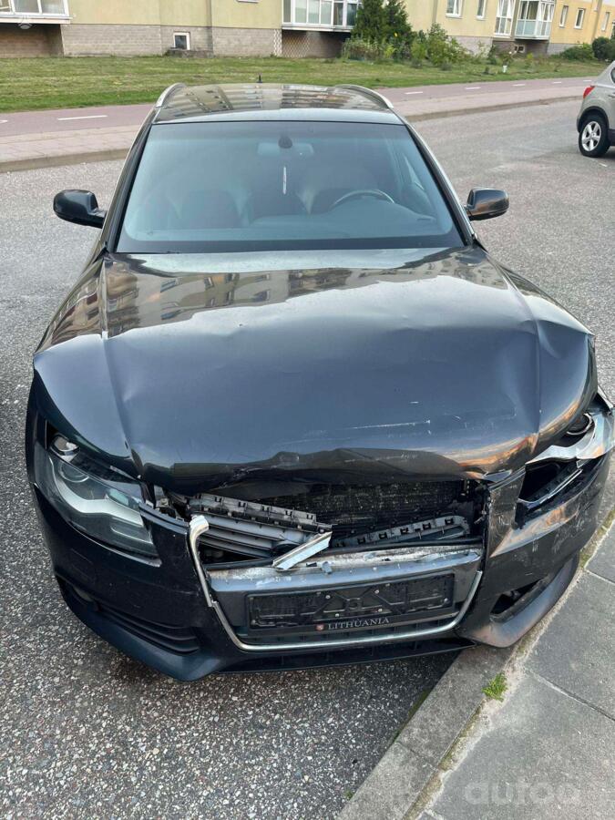 Audi A4 B8/8K wagon 5-doors