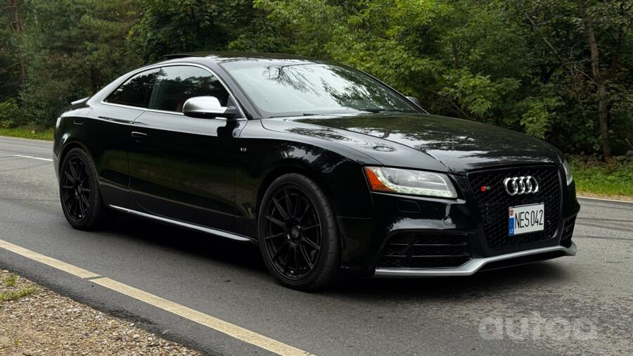 Audi S5 8T Coupe